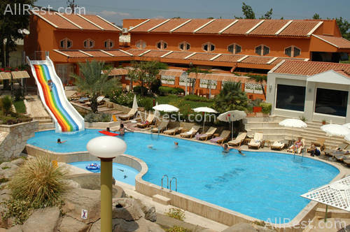 Elegan Garden Hotel